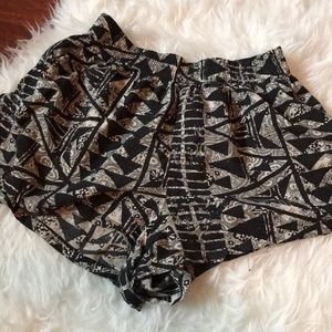 Patterned shorts